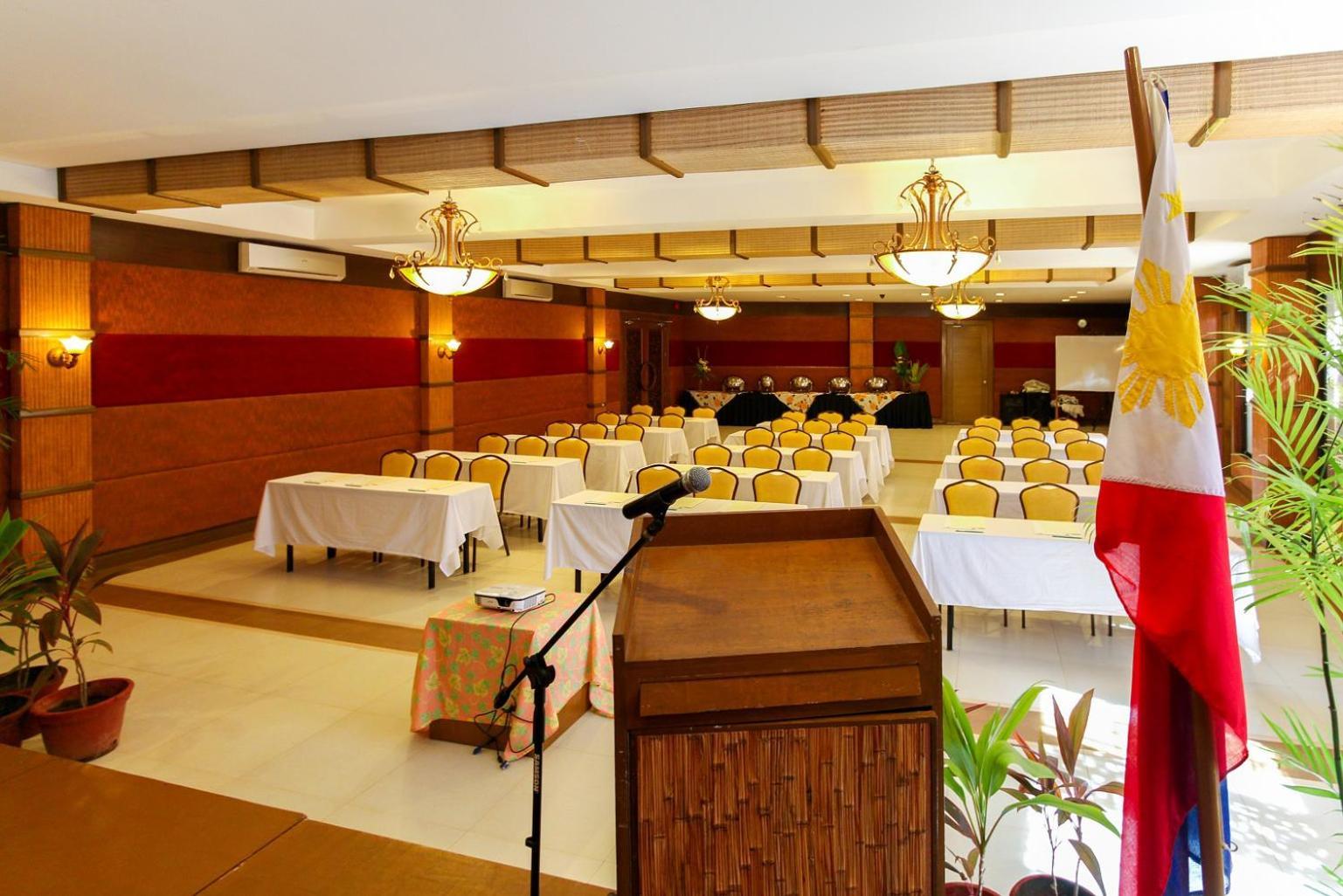 Boracay Tropics Resort Hotel Manoc-Manoc Exterior photo